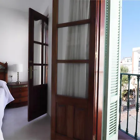 Casa Miramar En El Centro De Nerja