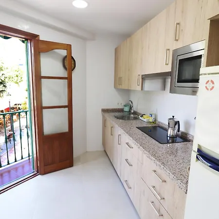 Casa Miramar En El Centro De Nerja